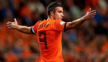 开云体育入口-赖斯关键回合不手软，乌拉圭踏平佛罗伦萨，足球版图上的南美风暴