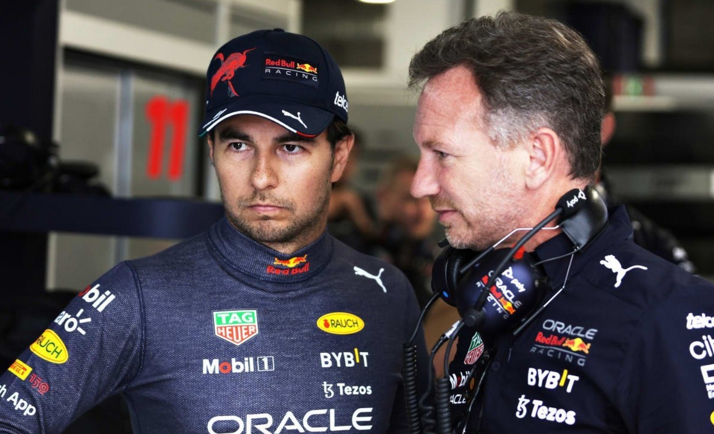 红牛二队逆转哈斯车队，佩雷兹统治全场